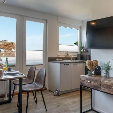 Haus Treibholz 9 * 比苏姆